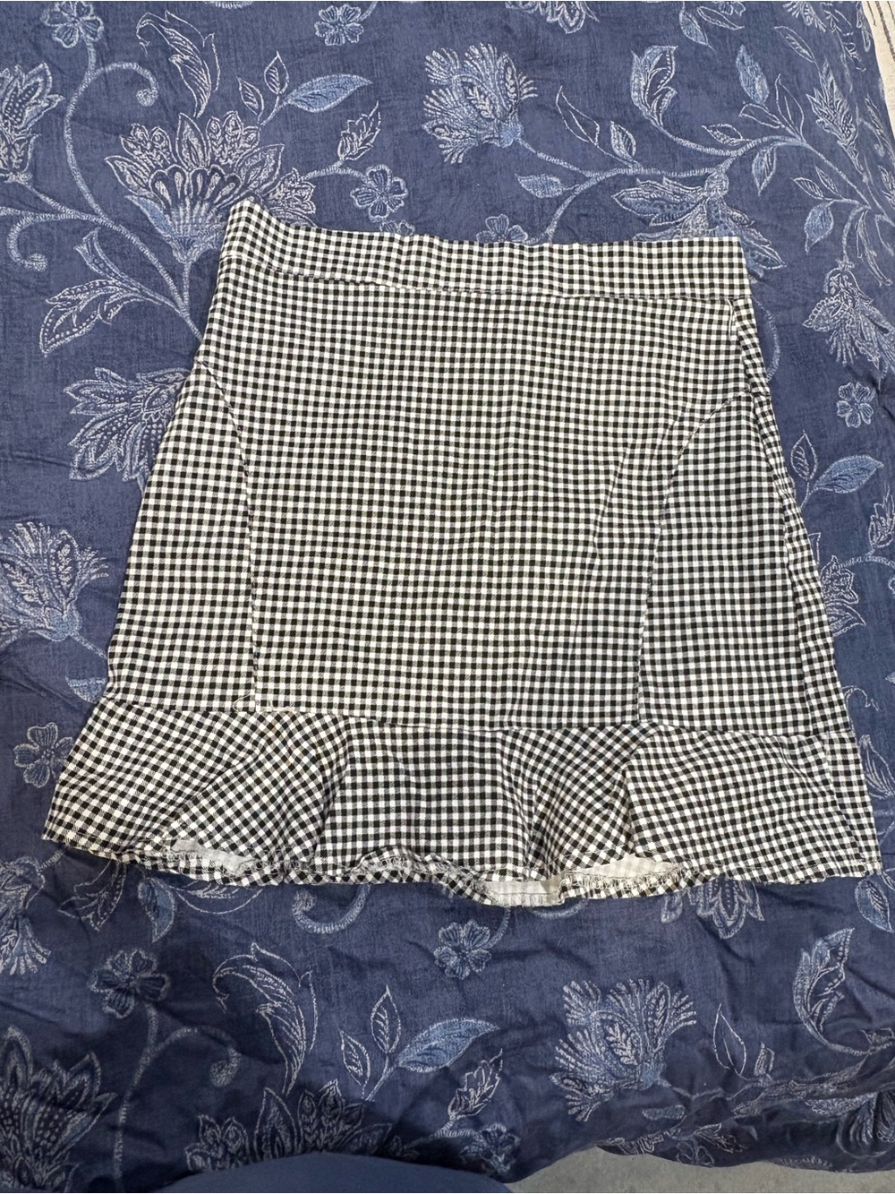 Black & White Gingham Ruffle Hem Mini Skirt